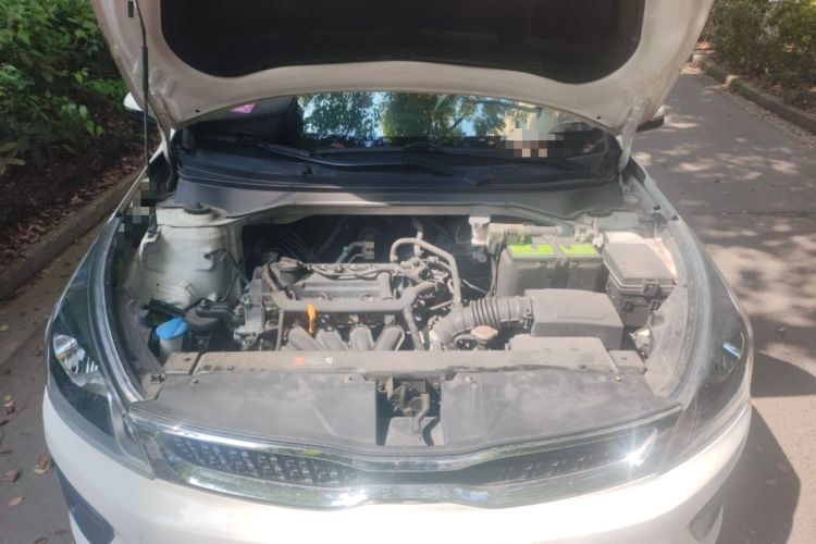 Used Kia KX Cross 2017 1.4L AT GLS Engine Bay