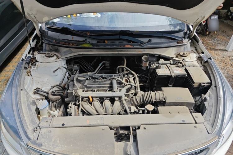 Used Kia KX Cross 2017 1.4L AT GLS Engine Bay