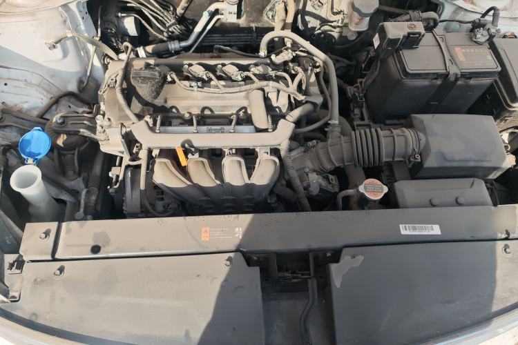 Used Kia KX Cross 2017 1.4L MT GLS Engine Bay