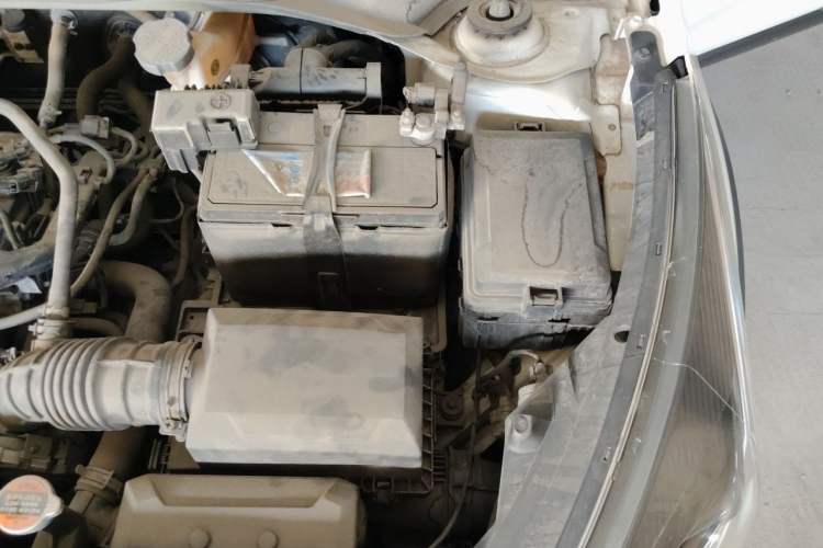 Used Kia KX Cross 2017 1.4L AT GLS Engine Bay Left