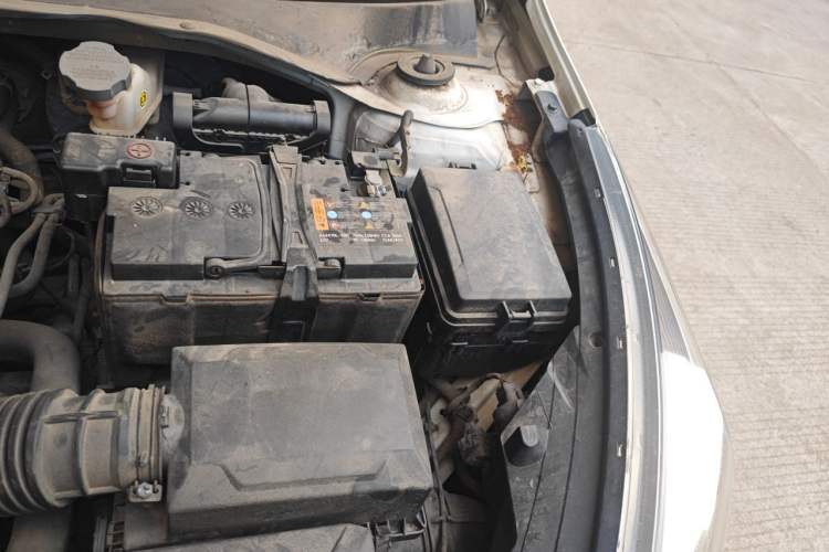 Used Kia KX Cross 2017 1.4L AT GLS Engine Bay Left