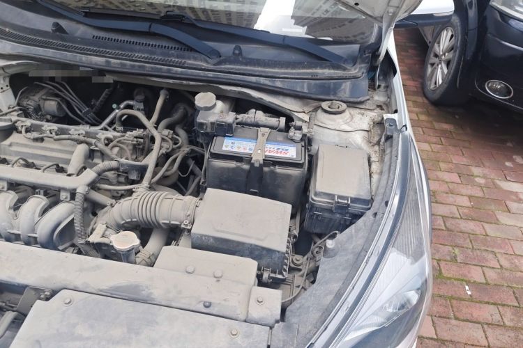 Used Kia KX Cross 2017 1.4L AT GLS Engine Bay Left