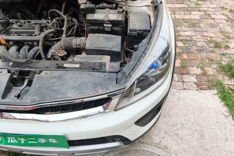 Used Kia KX Cross 2017 1.4L AT GLS Engine Bay Left