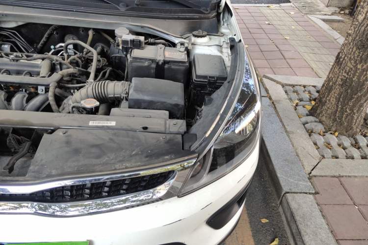 Used Kia KX Cross 2017 1.4L MT GLS Engine Bay Left