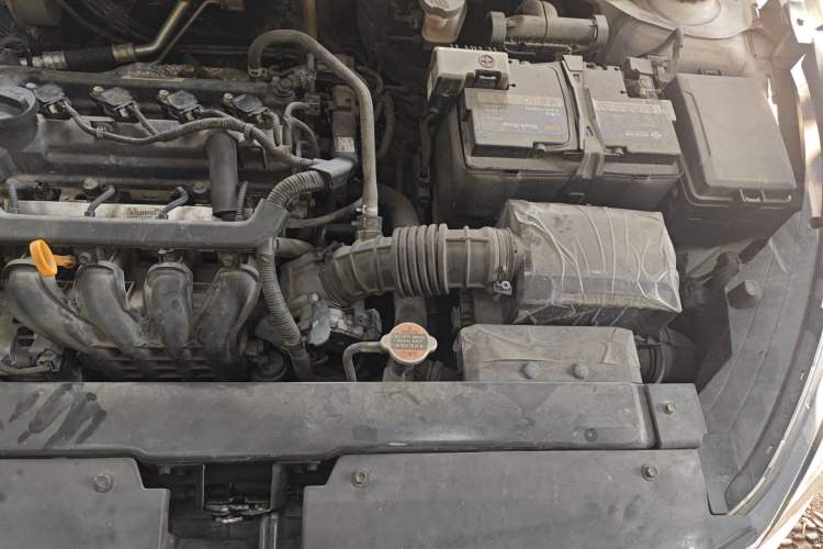 Used Kia KX Cross 2017 1.4L AT GLS Engine Bay Left