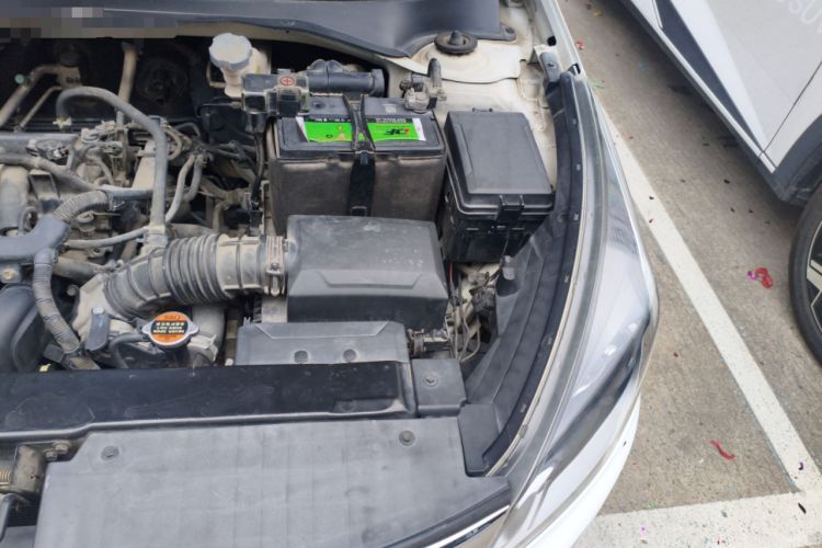 Used Kia KX Cross 2017 1.4L AT GLS Engine Bay Left