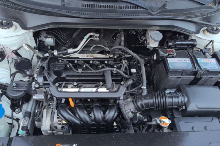 Used Kia KX Cross 2017 1.4L AT GLS Engine Bay