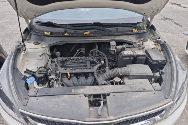 Used Kia KX Cross 2017 1.4L AT GLS Engine Bay