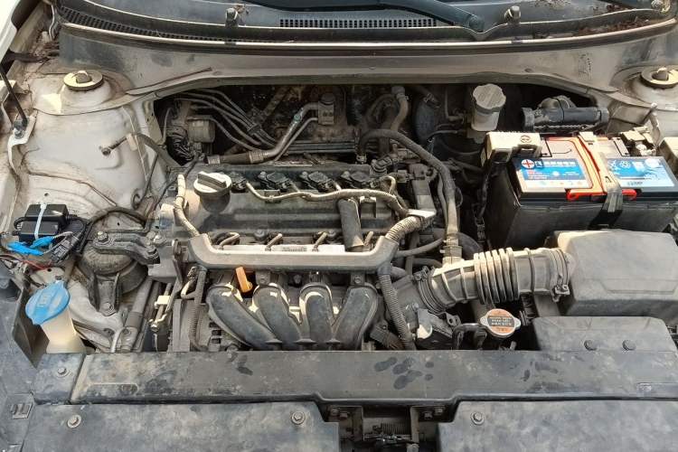Used Kia KX Cross 2017 1.4L AT GLS Engine Bay