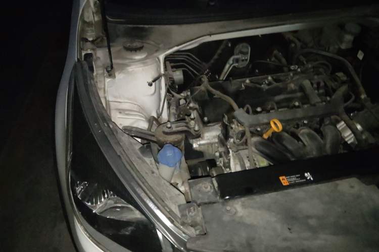 Used Kia KX Cross 2017 1.4L AT GLS Engine Bay Right