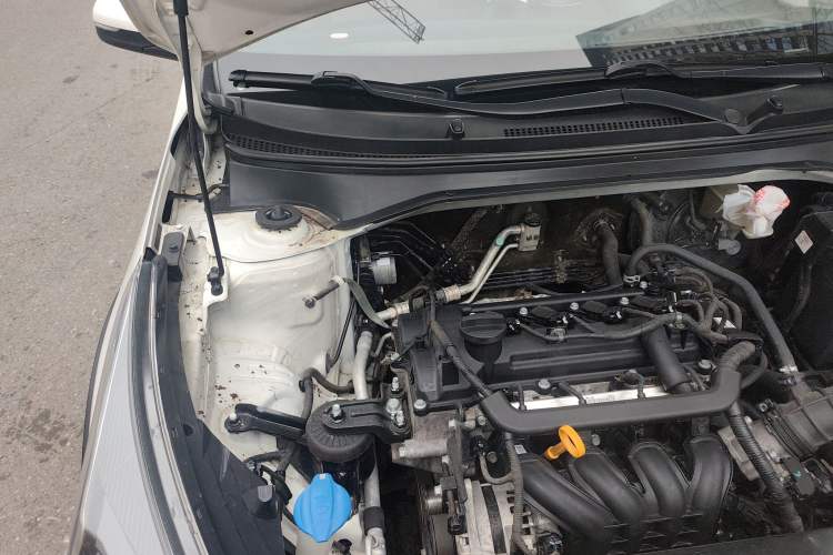 Used Kia KX Cross 2017 1.4L AT GLS Engine Bay Right
