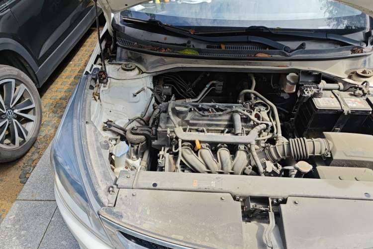 Used Kia KX Cross 2017 1.4L AT GLS Engine Bay Right