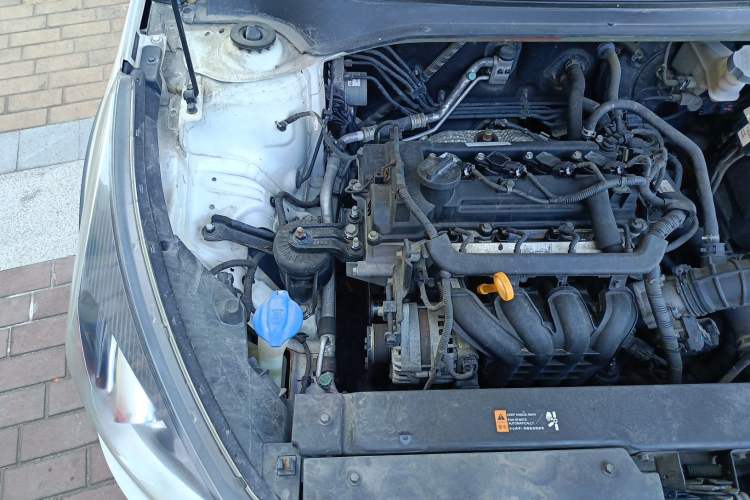 Used Kia KX Cross 2017 1.4L AT GLS Engine Bay Right