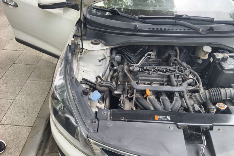 Used Kia KX Cross 2017 1.4L AT GLS Engine Bay Right