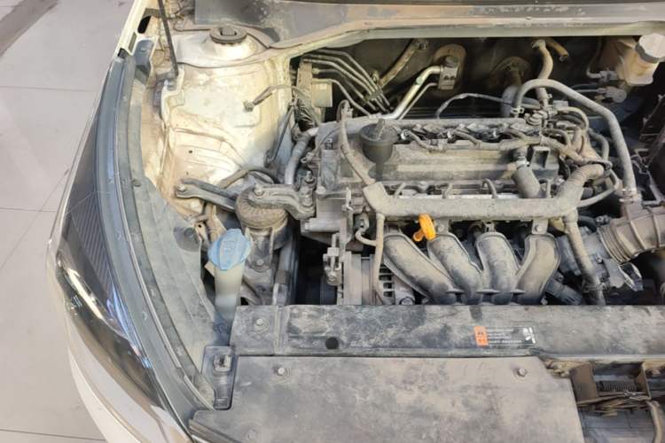 Used Kia KX Cross 2017 1.4L AT GLS Engine Bay Right