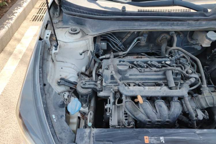 Used Kia KX Cross 2017 1.4L AT GLS Engine Bay Right