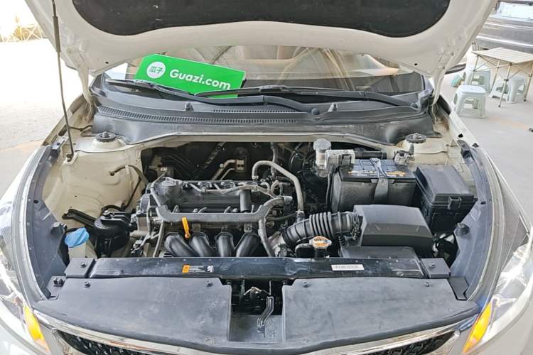 Used Kia KX Cross 2017 1.4L AT GLS Engine Bay