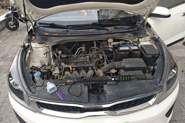 Used Kia KX Cross 2017 1.4L AT GLS Engine Bay