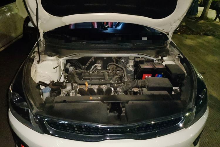 Used Kia KX Cross 2017 1.4L AT GLS Engine Bay