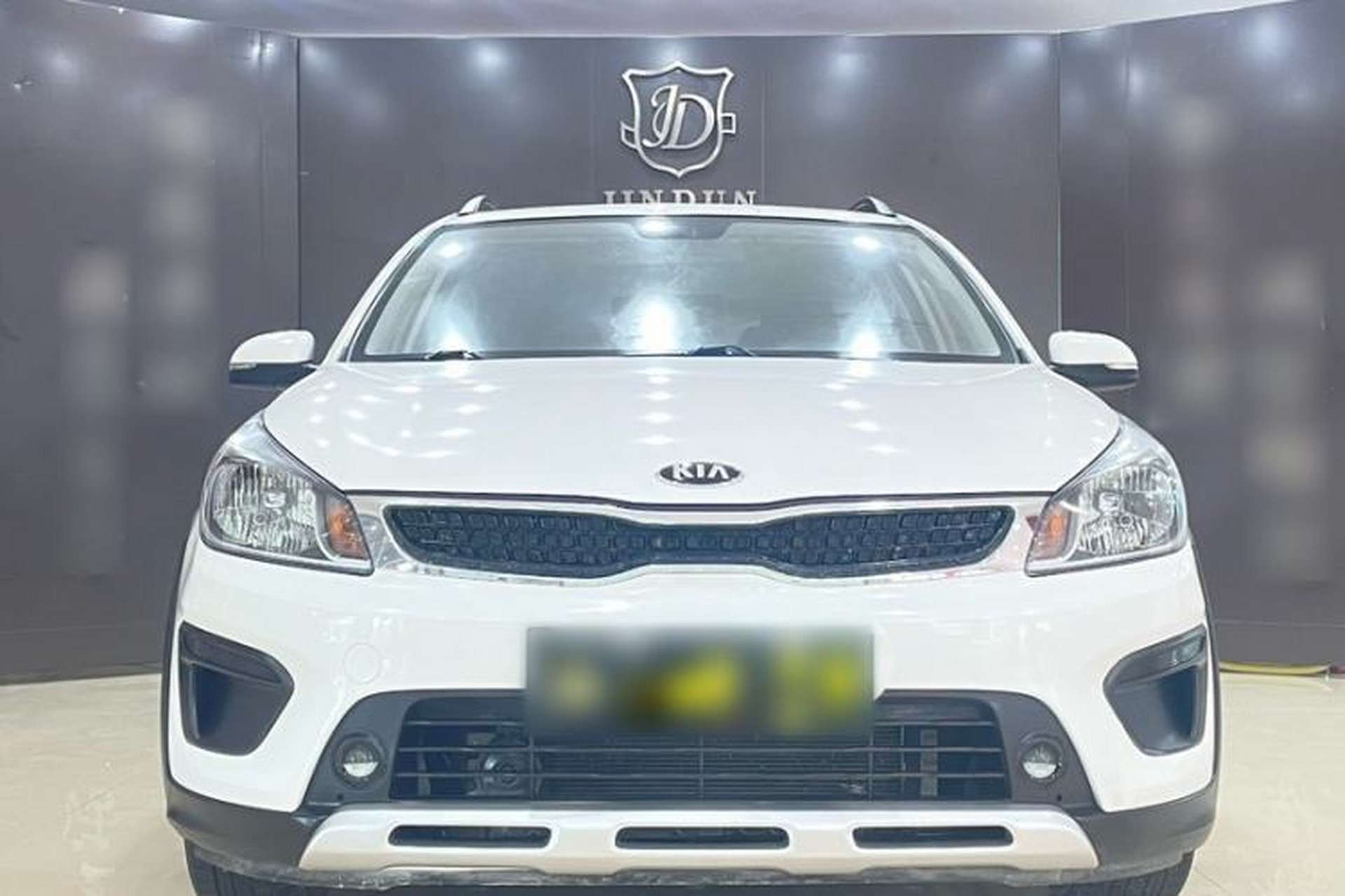 Used Kia KX Cross 2017 1.4L MT GLS Exterior 1