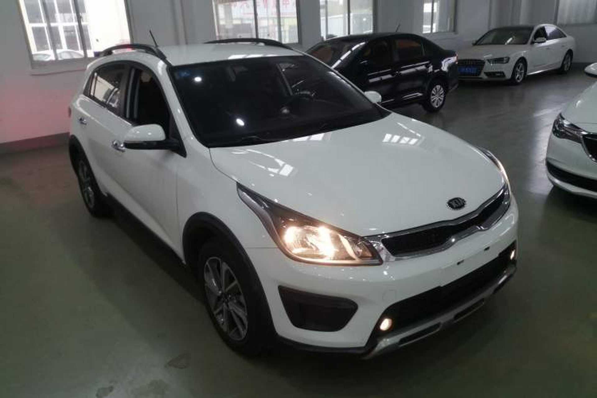 Used Kia KX Cross 2017 1.4L AT GLS Exterior 2