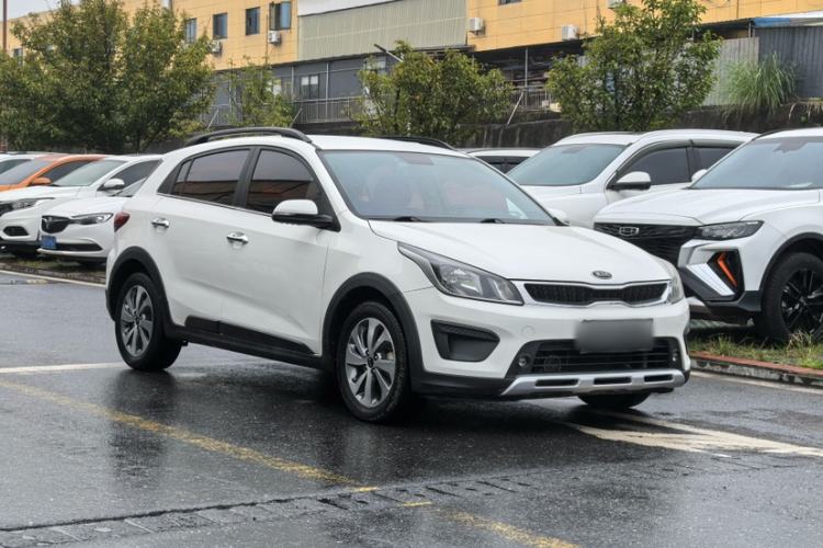 Used Kia KX Cross 2017 1.4L AT GLS Exterior 2