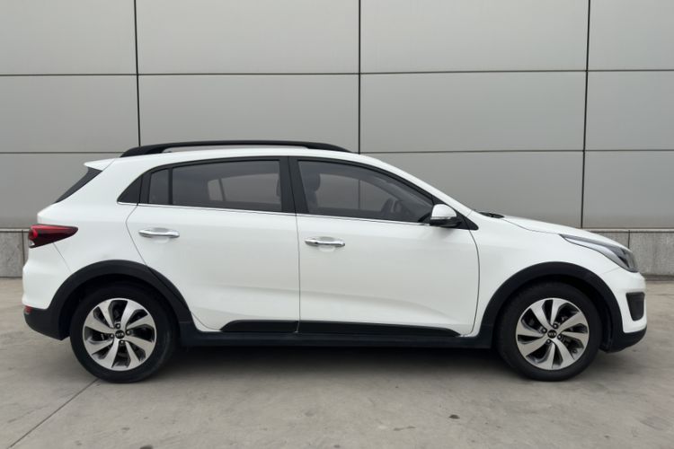 Used Kia KX Cross 2017 1.4L AT GLS Exterior 3