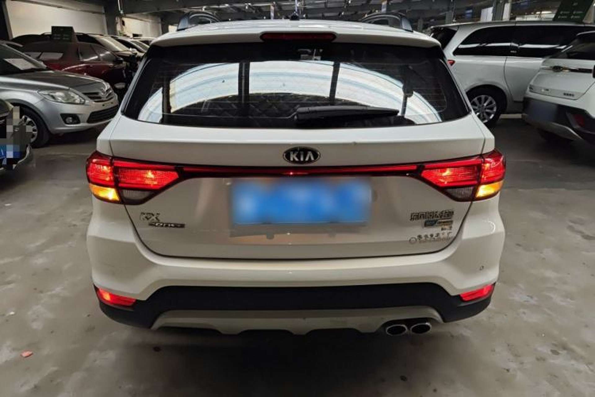 Used Kia KX Cross 2017 1.4L MT GLS Exterior 4
