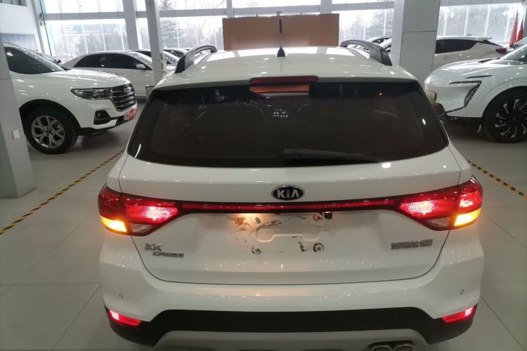 Used Kia KX Cross 2017 1.4L AT GLS Exterior 4