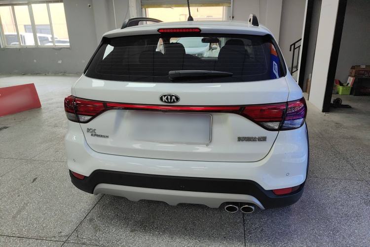Used Kia KX Cross 2017 1.4L AT GLS Exterior 4