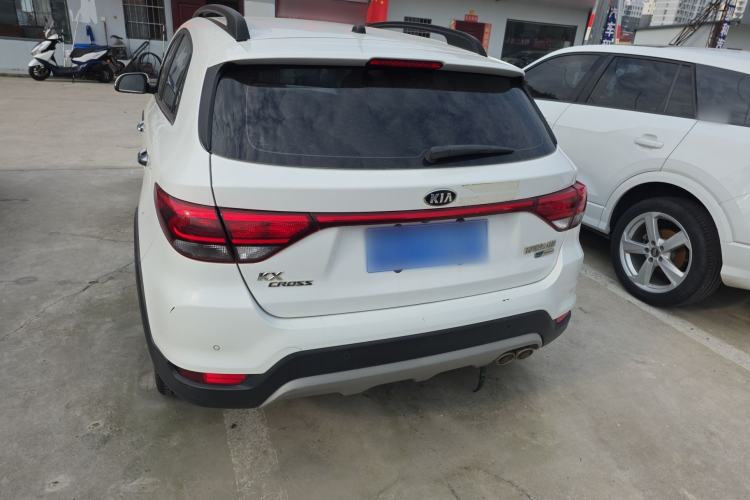 Used Kia KX Cross 2017 1.4L AT GLS Exterior 5
