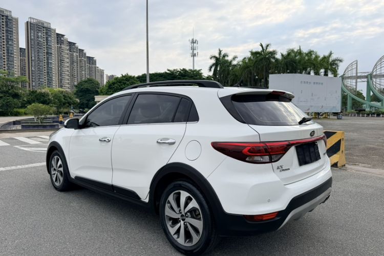 Used Kia KX Cross 2017 1.4L AT GLS Exterior 9