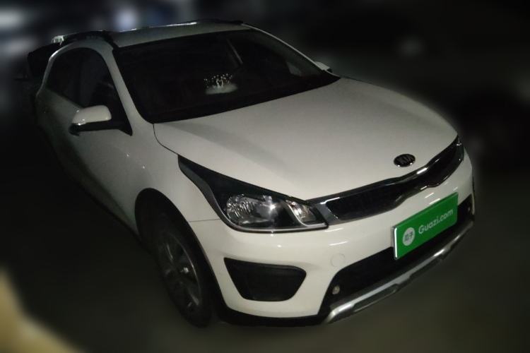 Used Kia KX Cross 2017 1.4L AT GLS Front Right 45 Deg