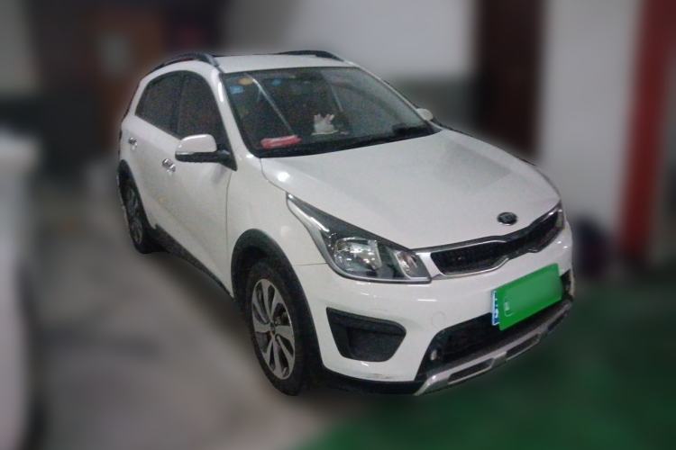 Used Kia KX Cross 2017 1.4L AT GLS Front Right 45 Deg