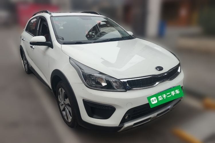 Used Kia KX Cross 2017 1.4L AT GLS Front Right 45 Deg
