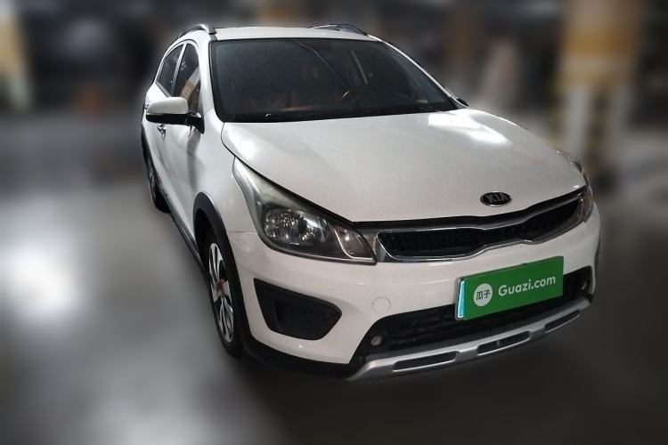 Used Kia KX Cross 2017 1.4L AT GLS Front Right 45 Deg