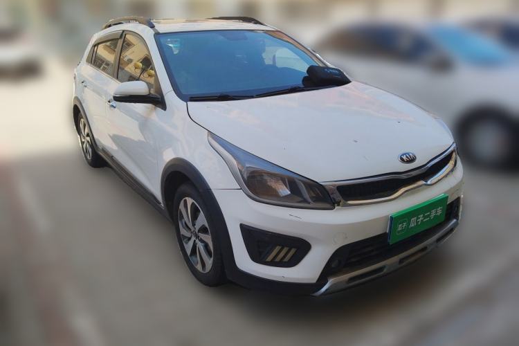 Used Kia KX Cross 2017 1.4L AT GLS Front Right 45 Deg