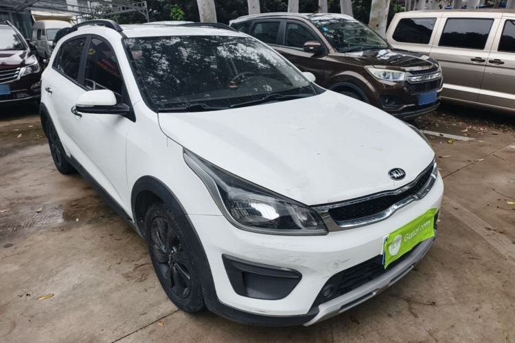 Used Kia KX Cross 2017 1.4L AT GLS Front Right 45 Deg