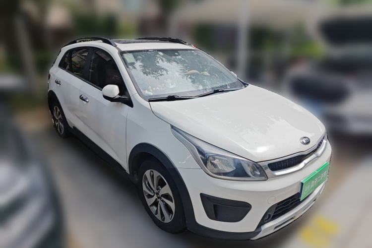 Used Kia KX Cross 2017 1.4L AT GLS Front Right 45 Deg