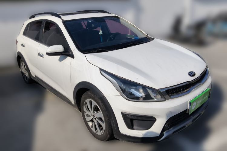 Used Kia KX Cross 2017 1.4L AT GLS Front Right 45 Deg