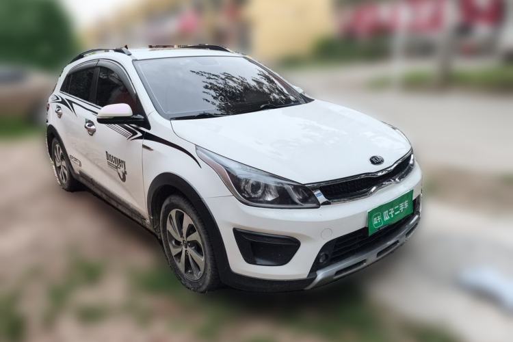 Used Kia KX Cross 2017 1.4L AT GLS Front Right 45 Deg