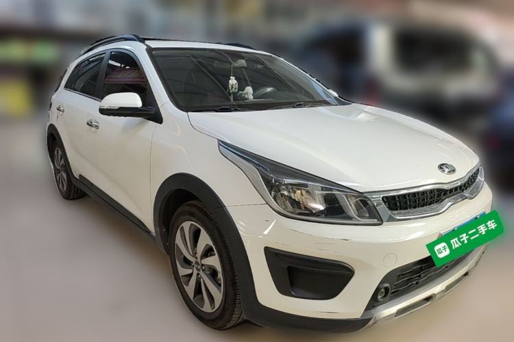 Used Kia KX Cross 2017 1.4L AT GLS Front Right 45 Deg