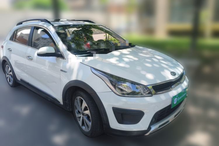 Used Kia KX Cross 2017 1.4L AT GLS Front Right 45 Deg