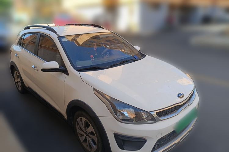 Used Kia KX Cross 2017 1.4L AT GLS Front Right 45 Deg