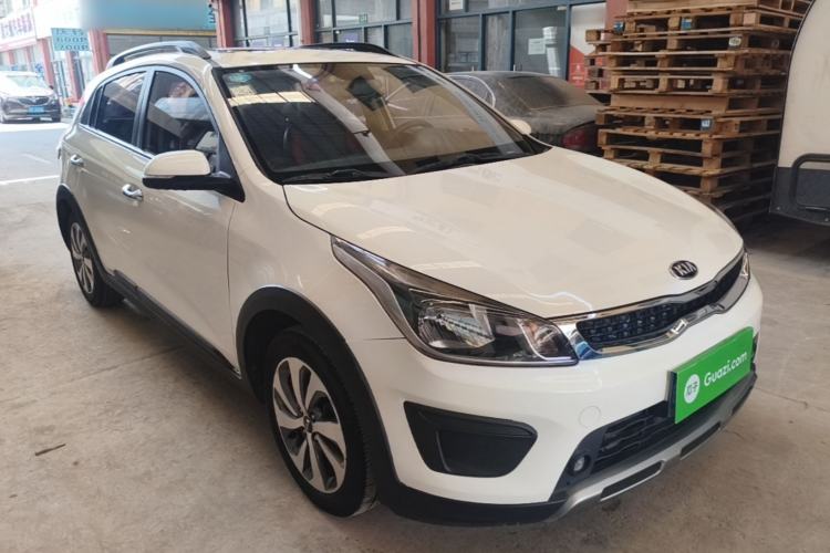 Used Kia KX Cross 2017 1.4L AT GLS Front Right 45 Deg