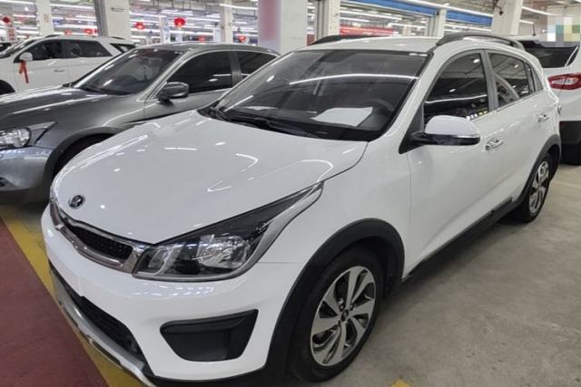 Used Kia KX Cross 2017 1.4L AT GLS