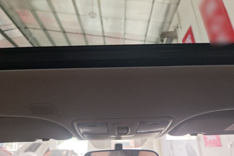 Used Kia KX Cross 2017 1.4L AT GLS Headliner