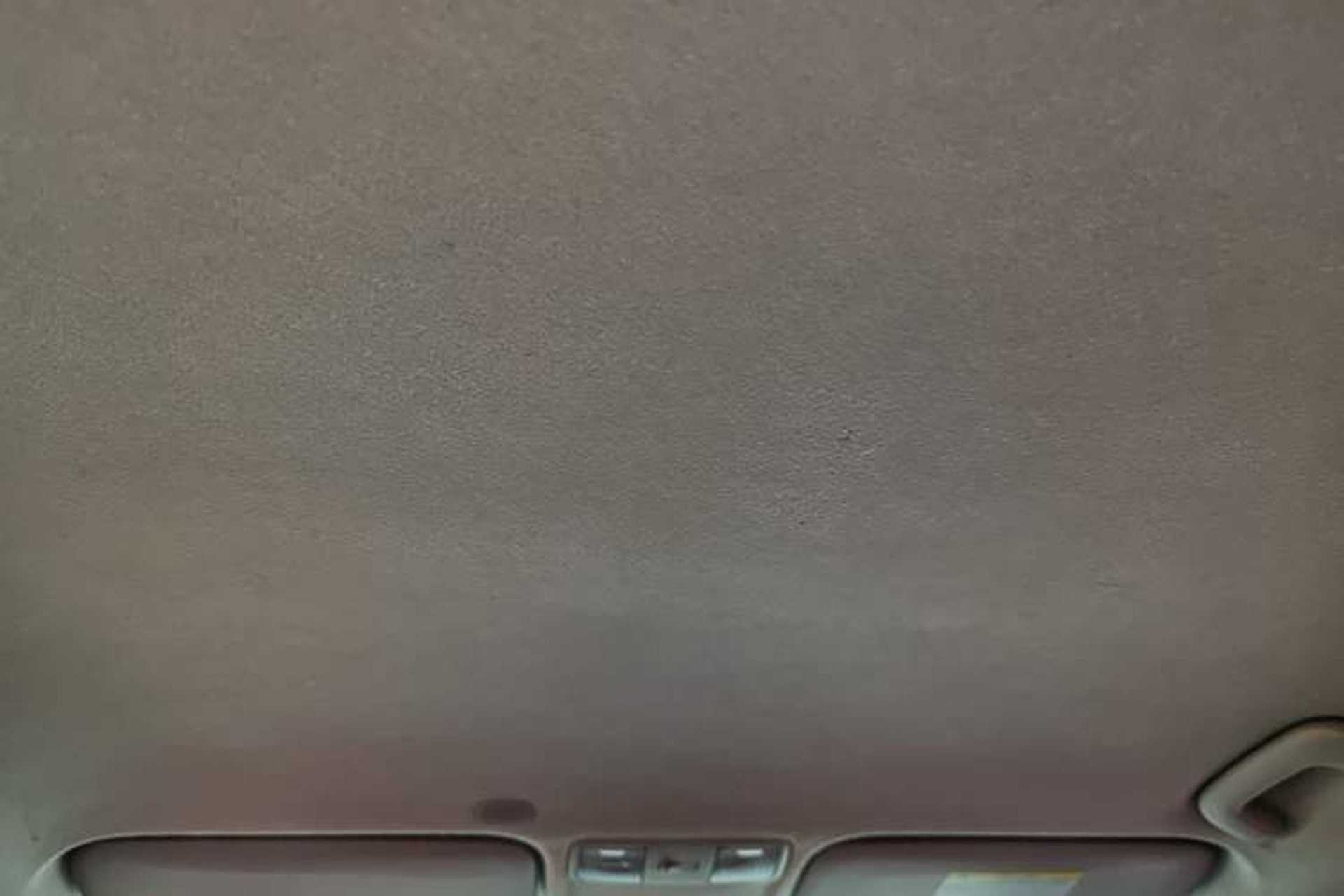 Used Kia KX Cross 2017 1.4L AT GLS Headliner