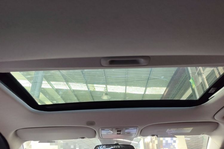 Used Kia KX Cross 2017 1.4L AT GLS Headliner