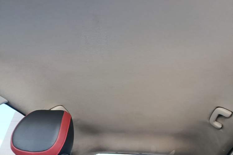 Used Kia KX Cross 2017 1.4L AT GLS Headliner